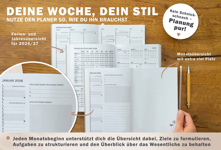 Detailansicht Jahresübersicht Schulferien A5 Terminkalender 2026, creme weiß rosa