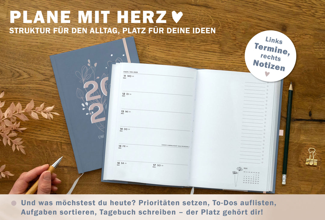 Detailansicht Jahresübersicht A5 Terminkalender 2026, blau rosa