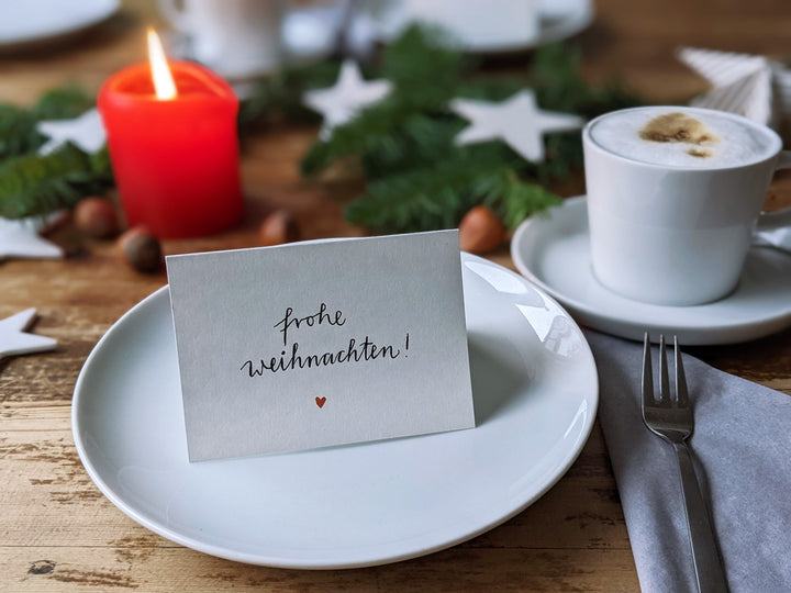 25 Geschenkanhänger frohe Weihnachten! WEISS | originelle mini Weihnachtskarten zum Weihnachtsgeschenke Beschriften | A7 Recyclingpapier Klappkarten