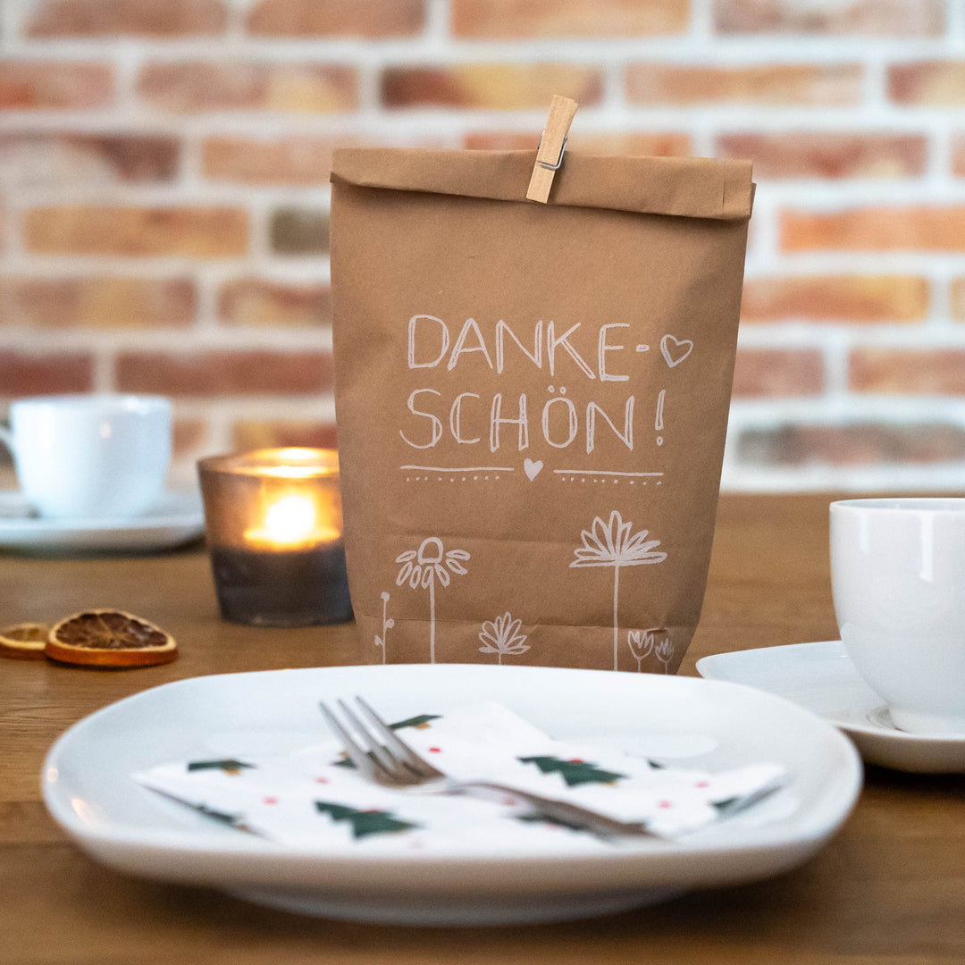 12 Geschenktüten - Dankeschön | für Gastgeschenke, Mitgebsel zur Hochzeit, Taufe, Konfirmation & Kommunion | 14,5cm x 22 cm | beige weiß