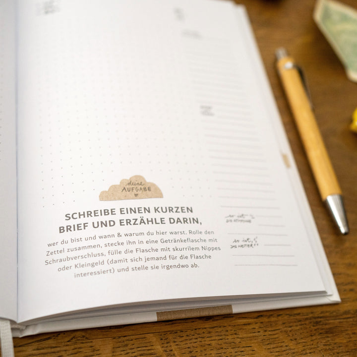 Reisetagebuch mit spannenden Aufgaben | Mein tolles neues Reiseleben | Tagebuch A5 zum selberschreiben | für Urlaub, Ferien, Weltreise | Handlettering Design