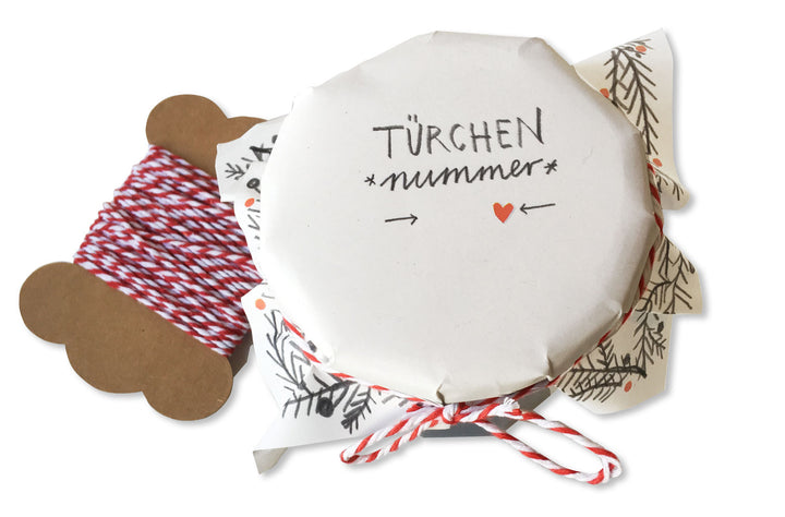 25 Marmeladendeckchen für Marmeladen Adventskalender zum selbst befüllen | Gläserdeckchen weiß mit Tannenzweigen | Recyclingpapier Abreißblock + 10 m Garn + Justiergummi