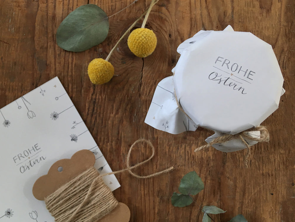 25 Marmeladendeckchen - Frohe Ostern | Gläserdeckchen Weiß für Marmelade & Einmachgläser | Recyclingpapier Abreißblock + 10 m Jute Garn + Justiergummi