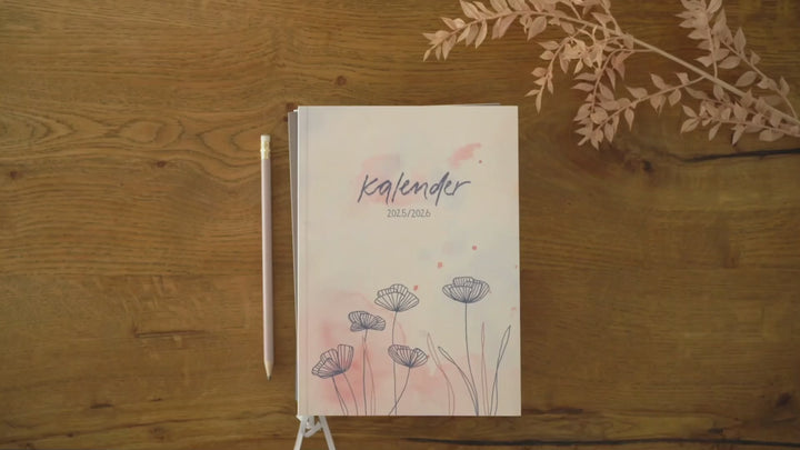 A5 Terminkalender – Studienplaner 2025 2026 | 18 Monate Wochenplaner mit Leseband | Softcover Taschenkalender & Terminplaner | Creme Blau Rosa