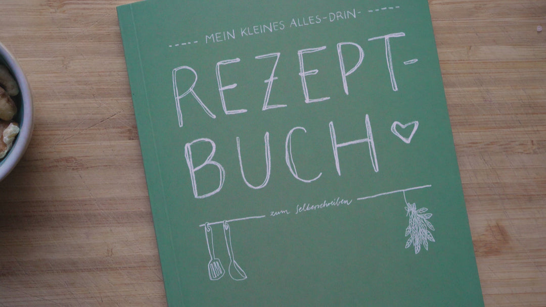 Kleines alles-drin A5 Rezeptbuch zum Selberschreiben | DIY Kochbuch, Backbuch, Geschenkidee | Grün Weiß, FSC-Papier, Softcover