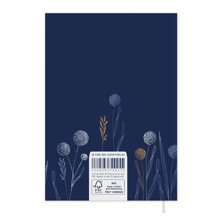 Rückseite des A5 Softcover-Lehrerkalenders mit Barcode-Label und FSC-MIX-Siegel; Text „klimaneutral auf FSC-Papier in der EU gedruckt“ sichtbar, blau, weiß, orange
