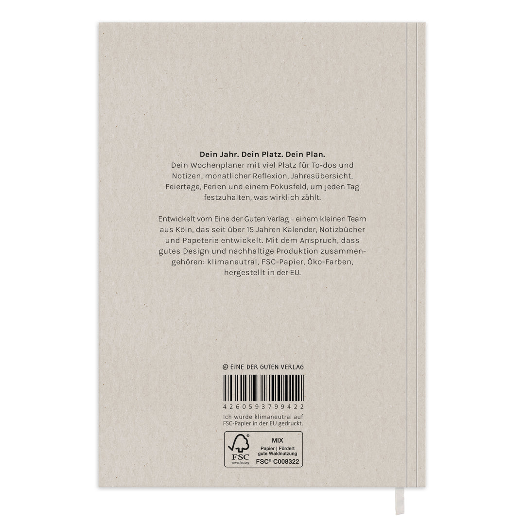 Rückseite vom Wochenplaner 2027 A5 Softcover in Creme mit FSC Siegel, Produkttext und nachhaltiger Produktion