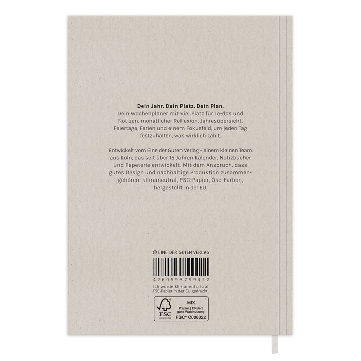 Rückseite vom Wochenplaner 2027 A5 Softcover in Creme mit FSC Siegel, Produkttext und nachhaltiger Produktion