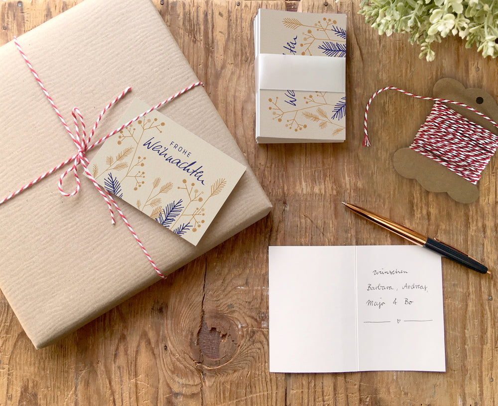 25 Geschenkanhänger frohe Weihnachten! CREME | originelle mini Weihnachtskarten zum Weihnachtsgeschenke Beschriften | A7 Recyclingpapier Klappkarten