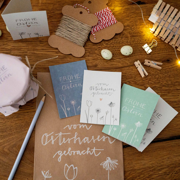 Ostertüten Set - vom Osterhasen gebracht - 12 bedruckte Kraftpapiertüten als Osternest Alternative, Geschenktüten für Ostergrüße, Geschenke & Giveaways, 14,5 x 26 cm