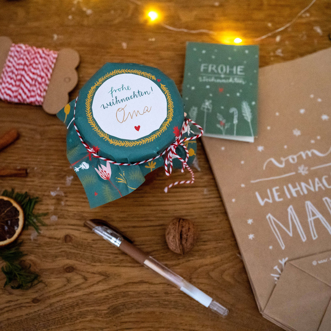 25 MINI Marmeladendeckchen Weiß mit Blumen | florale Gläserdeckchen für Marmelade & kleine Einmachgläser | Recyclingpapier Abreißblock + 10 m Garn