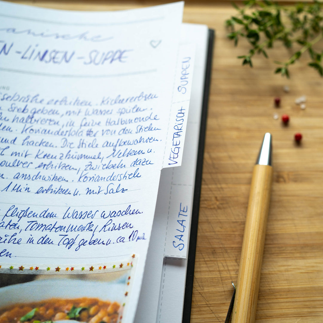kochrezepte aufbewahren Kreatives Kochbuch Grau für eigene Rezepte zum Ausfüllen – Eine der Guten Verlag