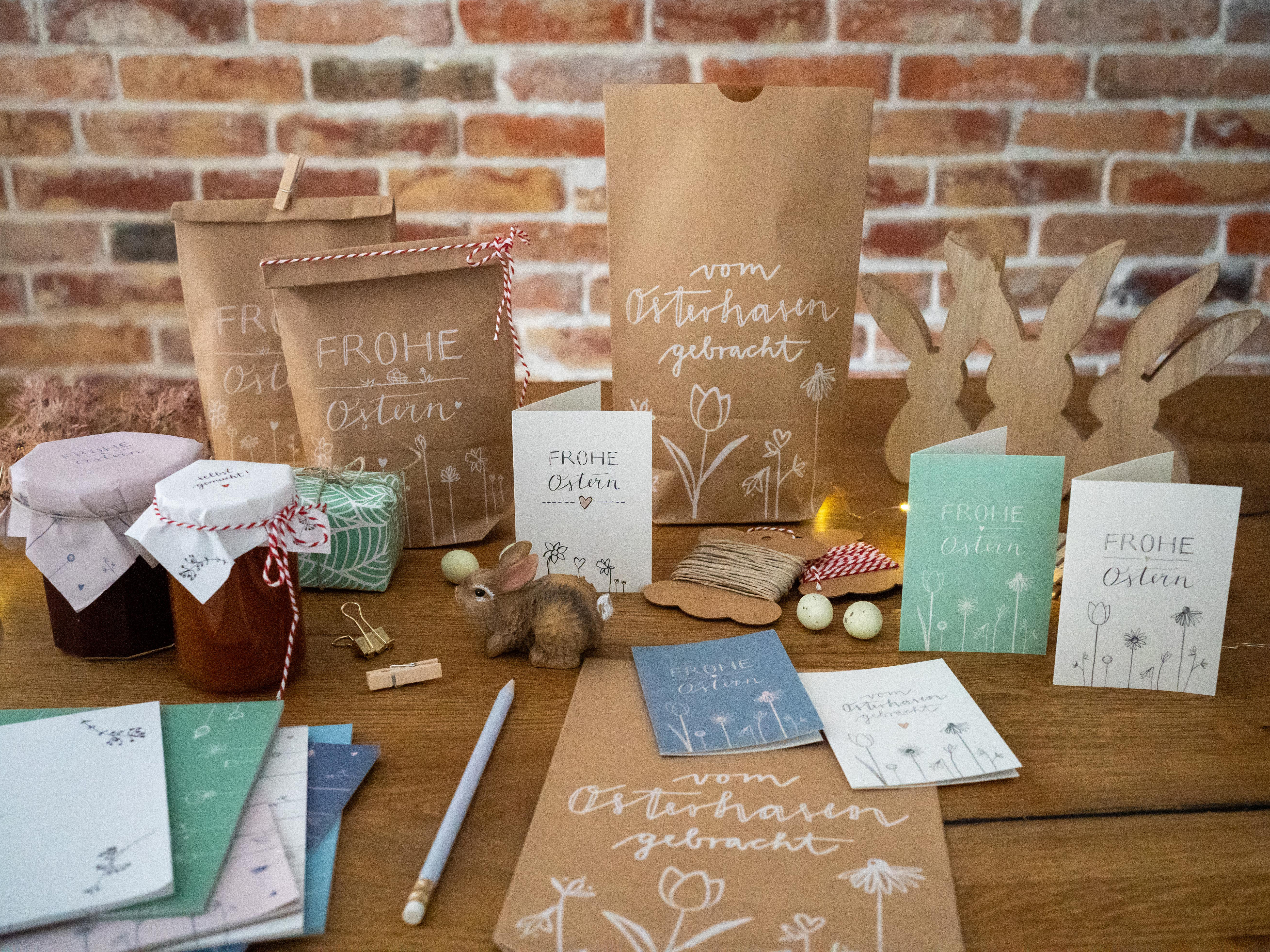 Geschenkanhänger für Ostern mit Blumen, mini Klappkarten zum beschriften deiner Osternester im DIY Handlettering Design