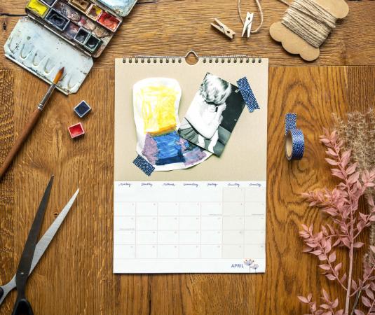 Bastelkalender 2023 creme beige mit Blumen inkl. Feiertage