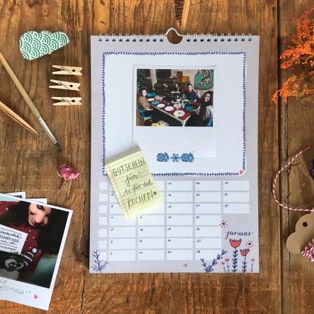 A4 Bastelkalender, Fotokalender, Kreativkalender, Geburtstagskalender immerwährend, Holland Design, Blau Weiß Rot Beige mit Blumen, Übersicht 2021