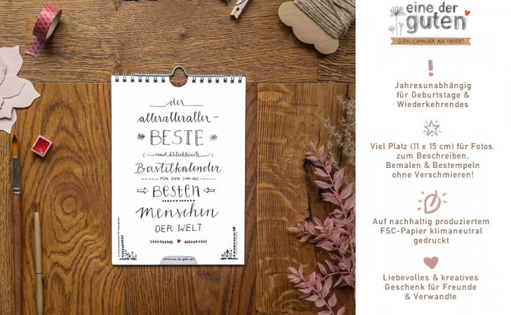 Wandkalender 2022 im Schwarz Weiß Kalligrafie Design mit Blumen Deko