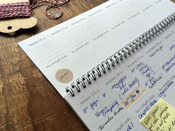Tischkalender 2023 inkl. Feiertage und Ferien