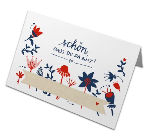 Hochzeit Tischkarten Weiß - Schön, dass du da bist! | Recyclingpapier Namenskarten als Tischdeko & Sitzordnung | maritimes retro Design mit Blumen