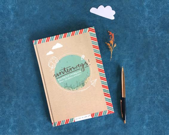 A5 Reisetagebuch im Retro Vintage Design, Blau Beige Weiß