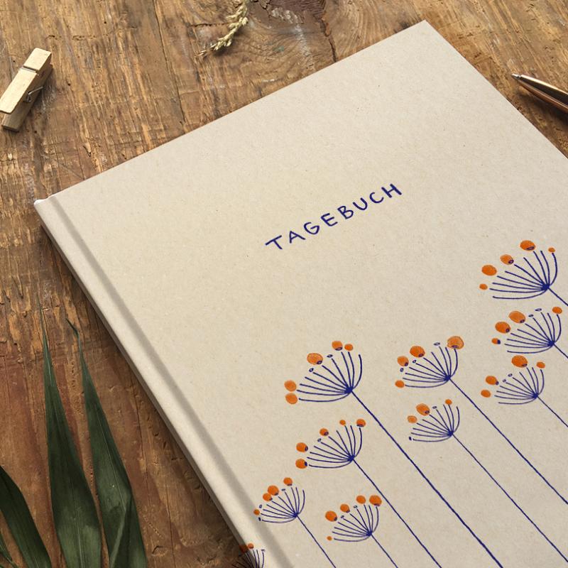 Tagebuch und Notizbuch in beige mit Blumen