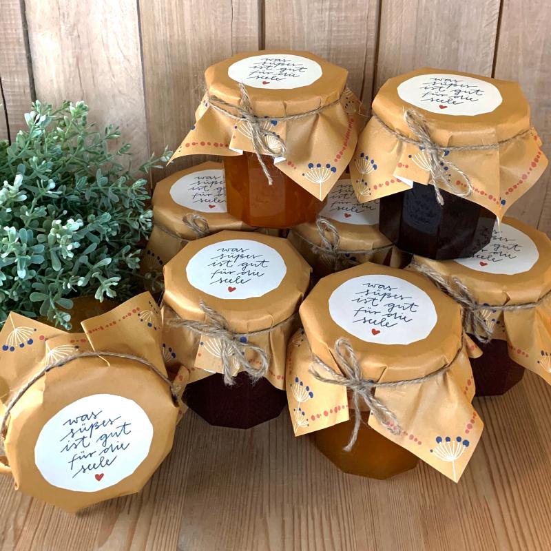 Soulfood Marmeladendeckchen was Süßes für die Seele im vintage Design, Ocker Gelb Creme Blau