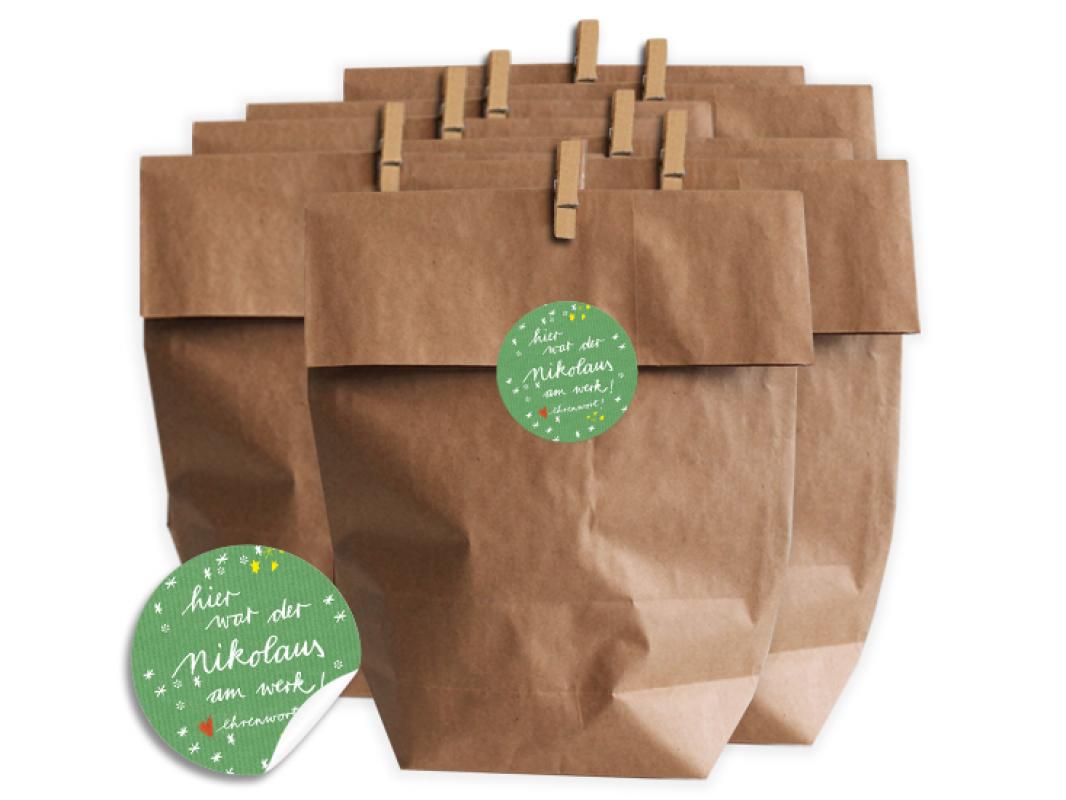 Nikolaus Tütenset zum Geschenke schön verpacken mit Geschenkaufkleber in Grün