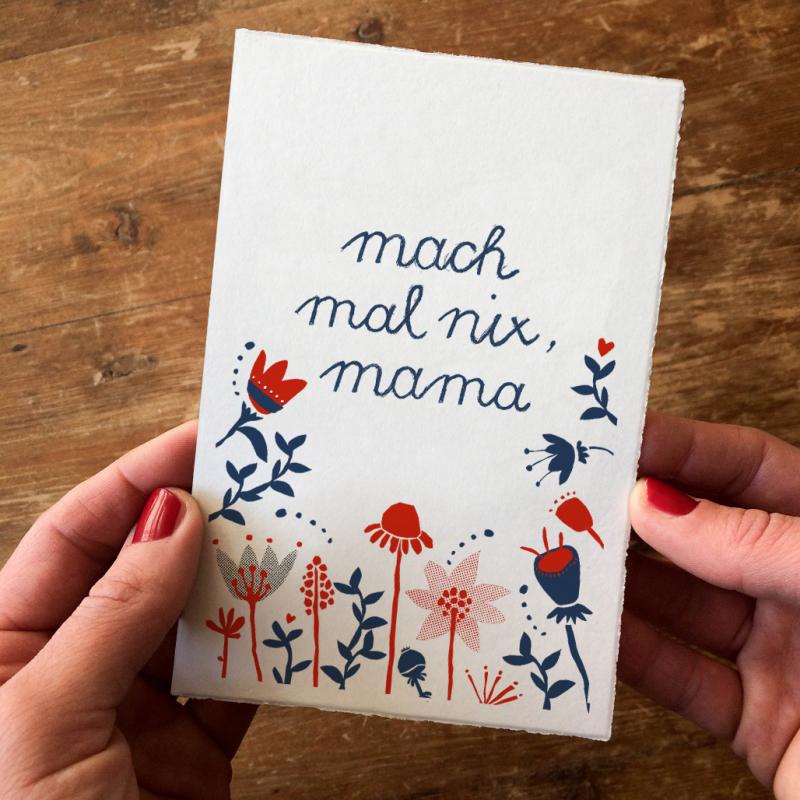 Muttertagskarte mit Blumen, Weiß Rot Blau, Klappkarte und Umschlag