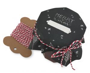 Weihnachtliche Marmeladendeckchen in Schwarz Weiß im Handlettering Design